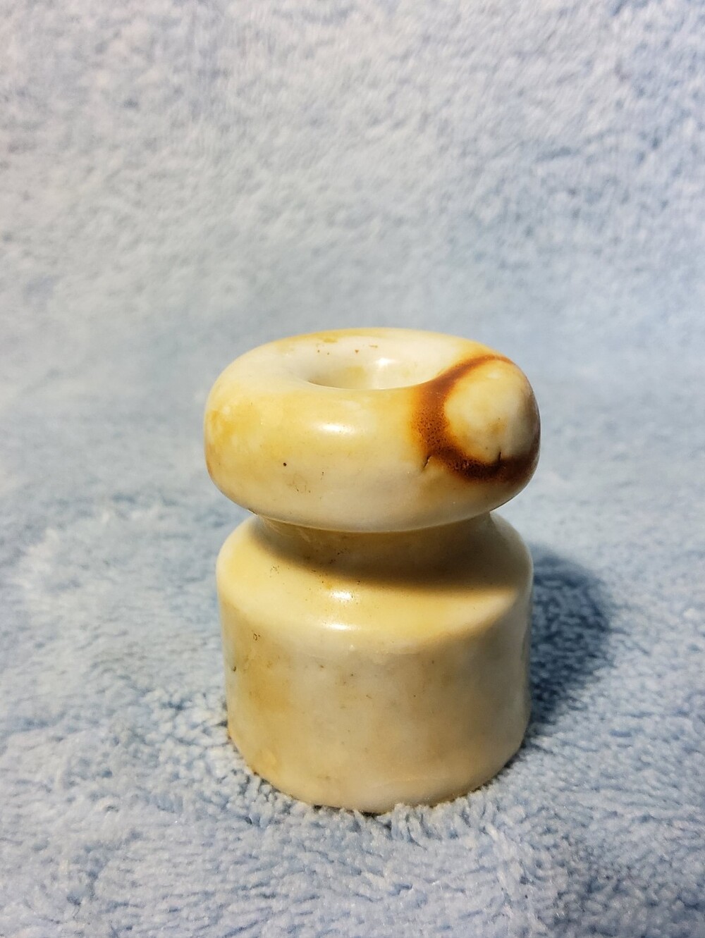 Vintage Work Tarnished Unmarked White Porcelain Electric Fence Insulator 1.5"